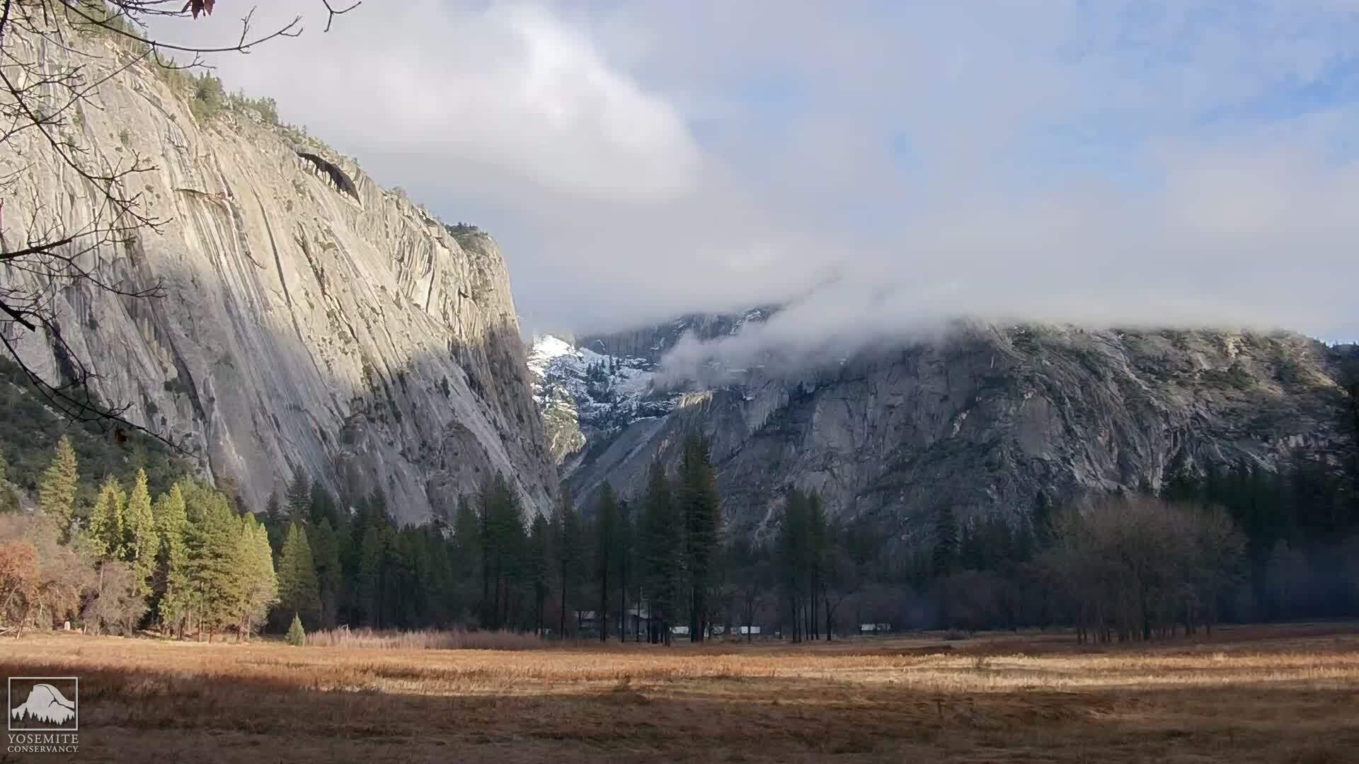 Yosemite Nat'l Park (View looking at Half Dome near ahwahnee area.) 